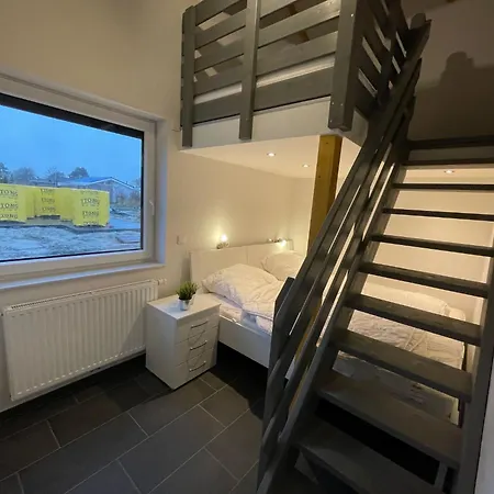 G12 In Eckwarderhoerne Mit Gartenhaus By Interhome Semesterbostad *